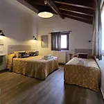 Entreacebedas Rural&vacaciones, Con Jardin Privado, Barbacoa Y Chimeneas Landhaus Segovia