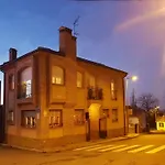 Летний дом Entreacebedas Rural&vacaciones, Con Jardin Privado, Barbacoa Y Chimeneas Сеговия