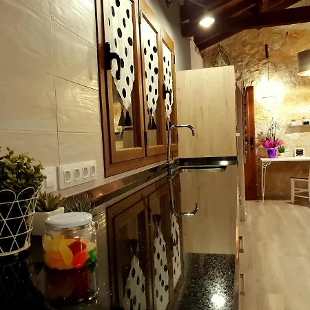 Casa Rural Entreacebedas I Alojamientos Con Jardin, Barbacoa Y Chimeneas I Wifi I Aparcamiento En La Puerta