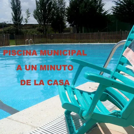 Casa rural Entreacebedas I alojamientos con jardín, barbacoa y chimeneas I wifi I Aparcamiento en la puerta Casa rural Segovia
