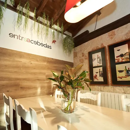 Entreacebedas Rural&vacaciones, Con Jardin Privado, Barbacoa Y Chimeneas Landhuis *