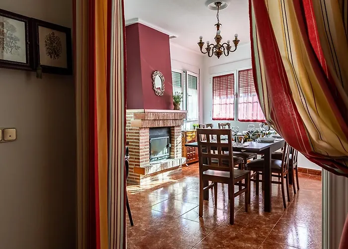 Casa rural Entreacebedas Rural&vacaciones, Con Jardín Privado Piscina A Un Minuto