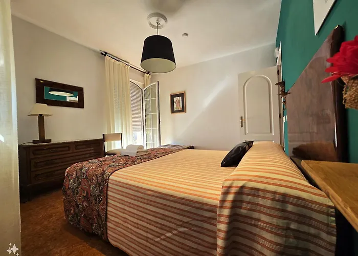 Entreacebedas Rural&vacaciones, Con Jardín Privado Piscina A Un Minuto Segovia