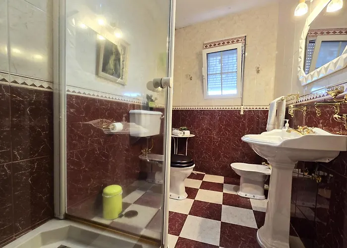 Casa rural Entreacebedas Rural&vacaciones, Con Jardín Privado Piscina A Un Minuto