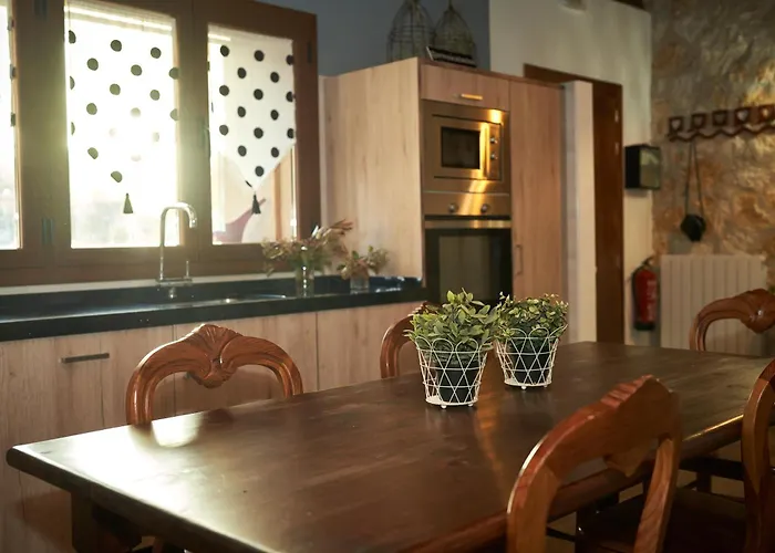 Entreacebedas Rural&vacaciones, Con Jardín Privado Piscina A Un Minuto *